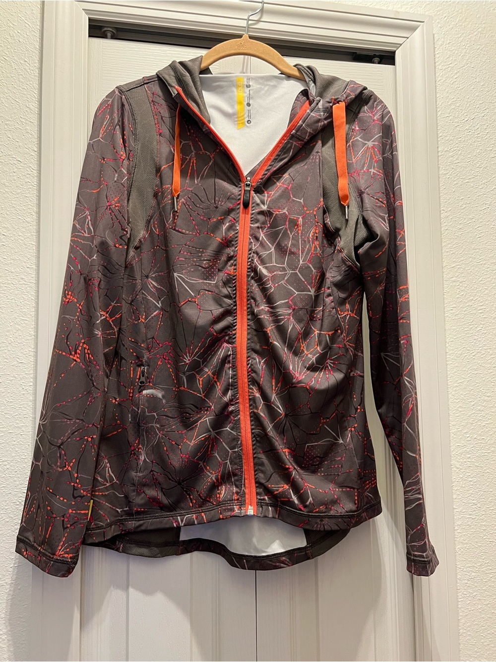Lole Zip-up Lightweight Work-out/Casual Hoodie/Jacket—like new!